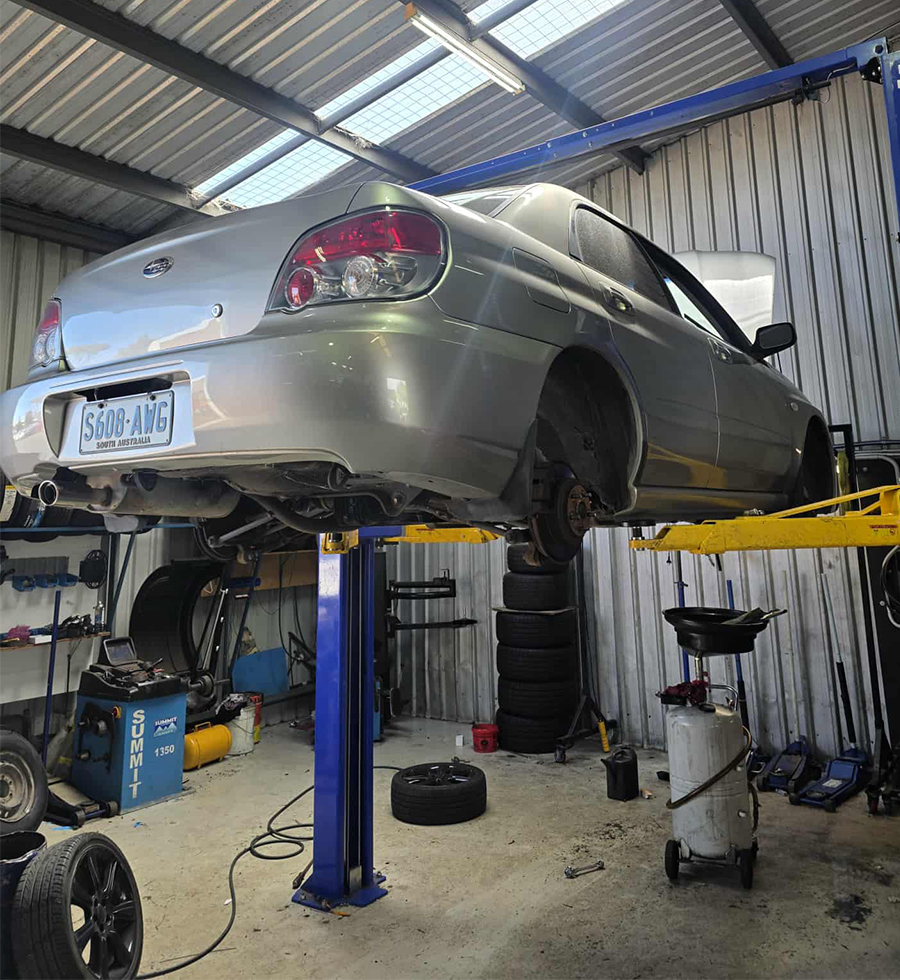 Clutch Repairs Lonsdale | Down South Car Repairs