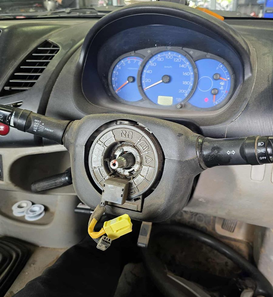 Steering Repairs Lonsdale | Down South Car Repairs