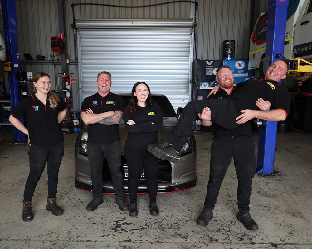 Down South Car Repairs | Our team of expert mechanics Lonsdale South Australia Down South Car Repairs | Our team of expert mechanics Lonsdale South Australia